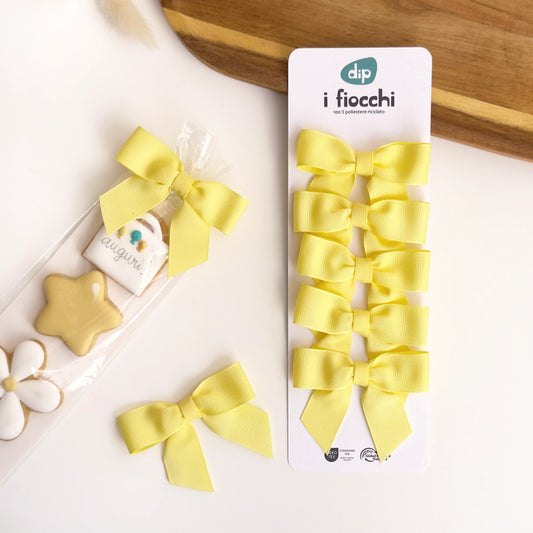 Set 5 fiocchi gialli prelegati 8cm chiusura rapida regali e dolci.