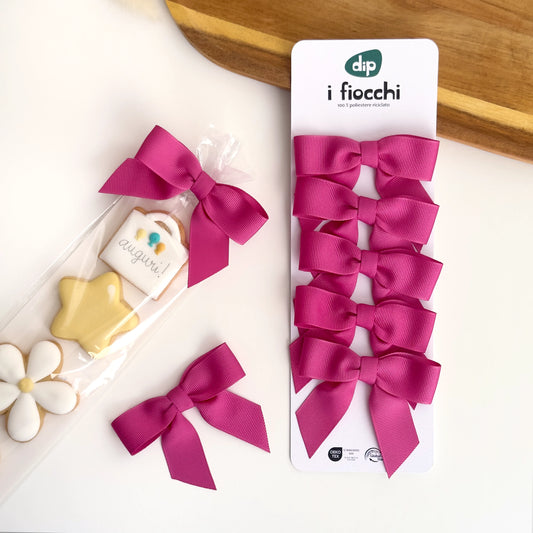 5 fiocchi magenta prelegati 8x6cm decorazione pacchi fashion.