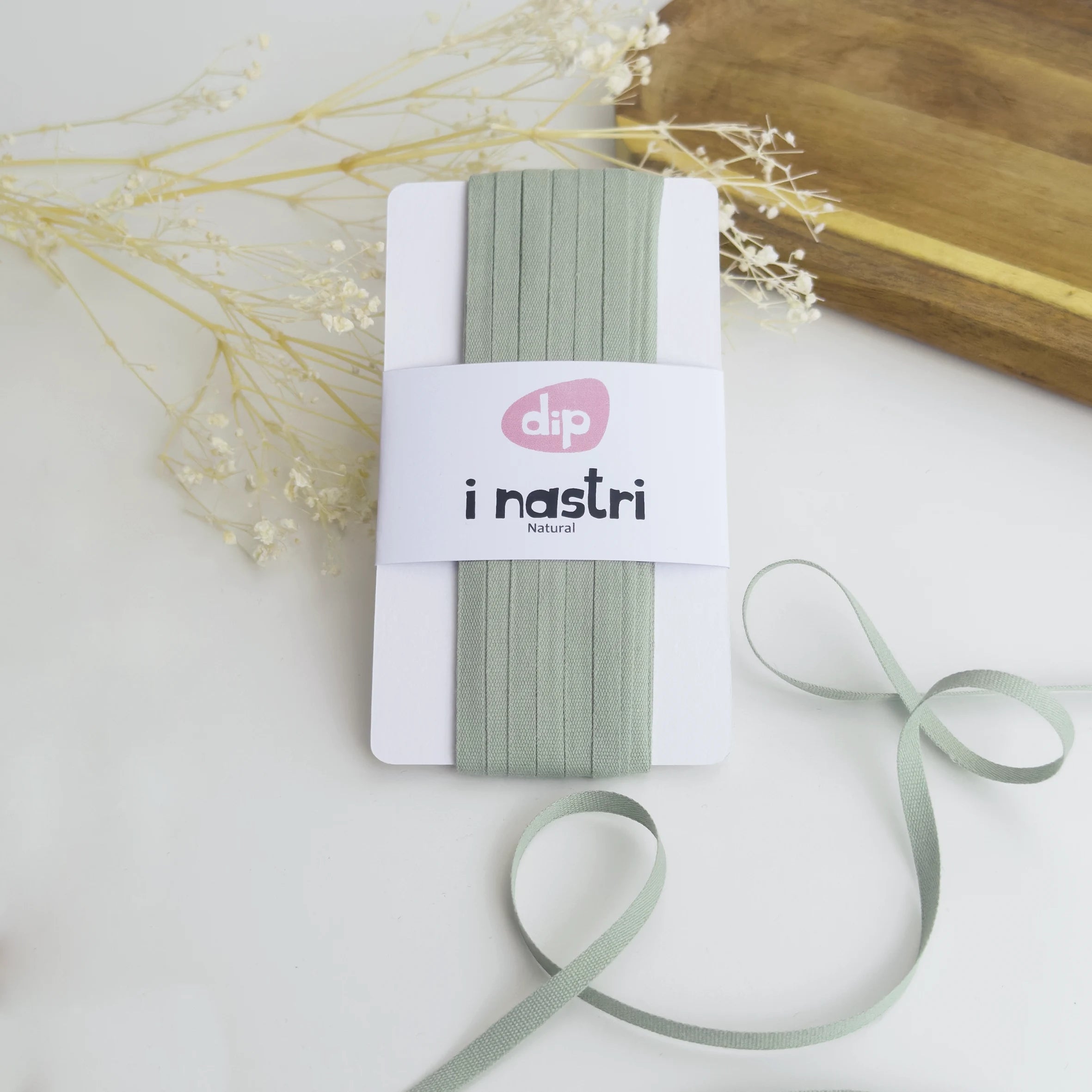 Nastro cotone verde salvia 5mm opaco per packaging botanico.
